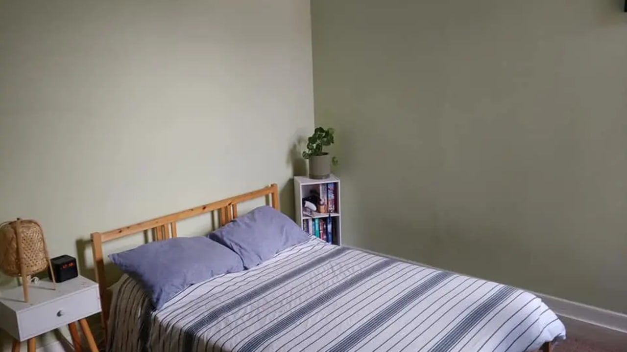 Unfurnished room in a share house