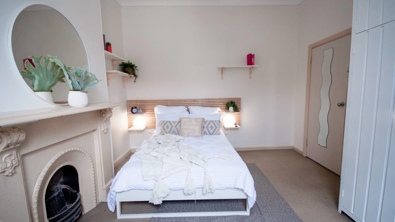 Furnished room with ensuite in a share house