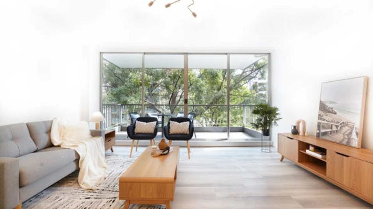 Furnished room in a flatshare