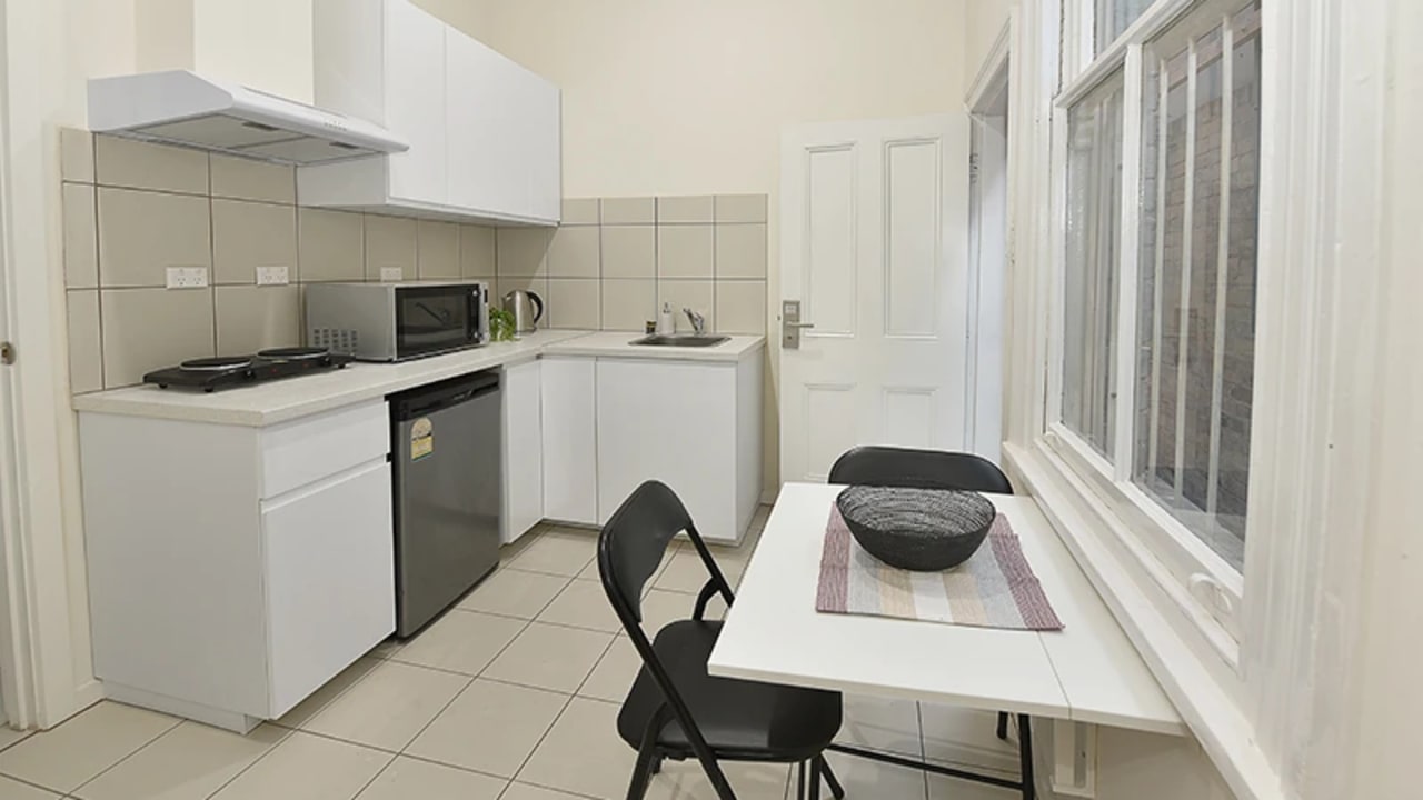 Whole property with 1 room for rent