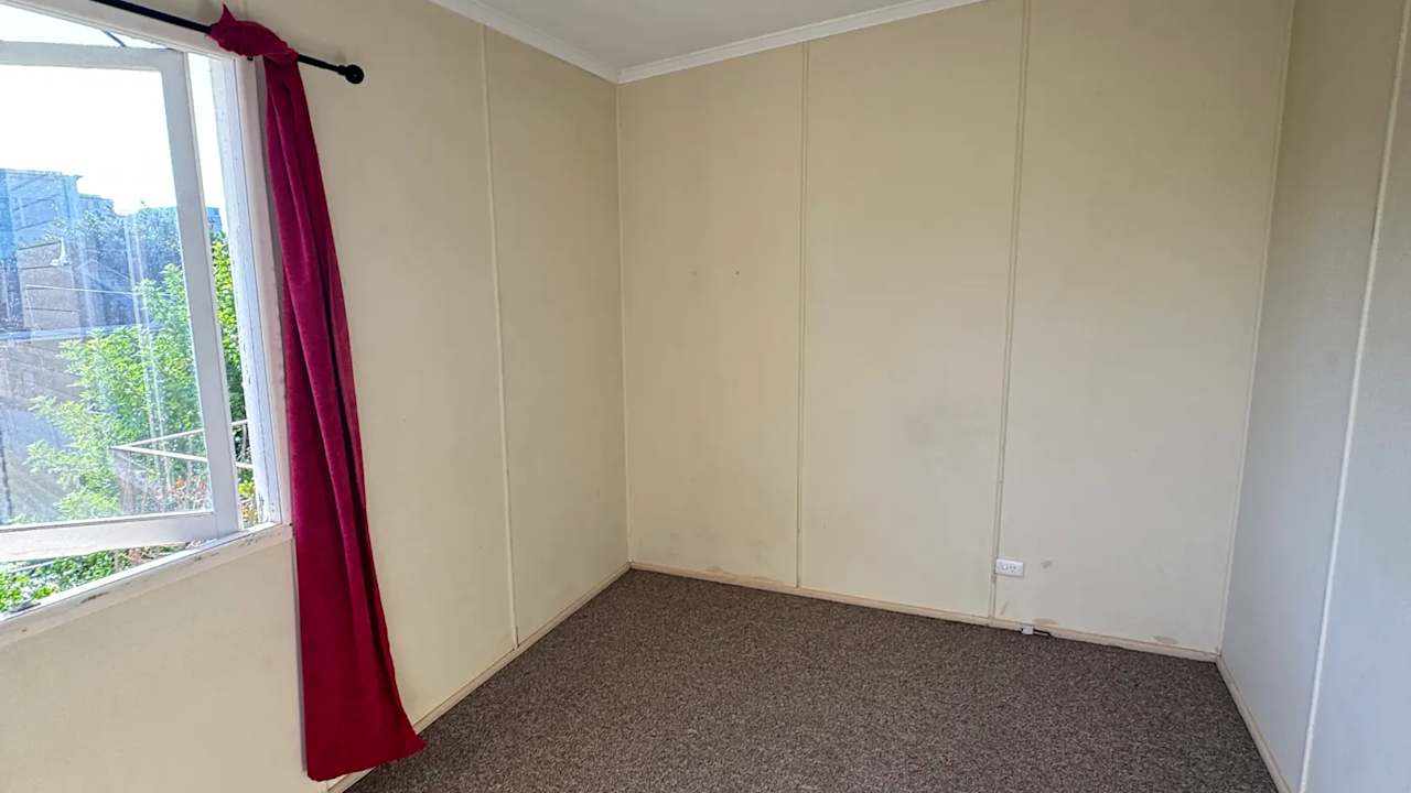Unfurnished room in a share house