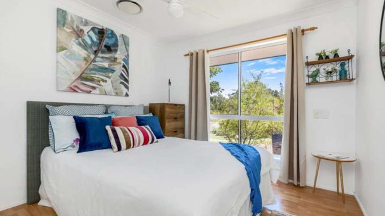 Unfurnished room in a share house