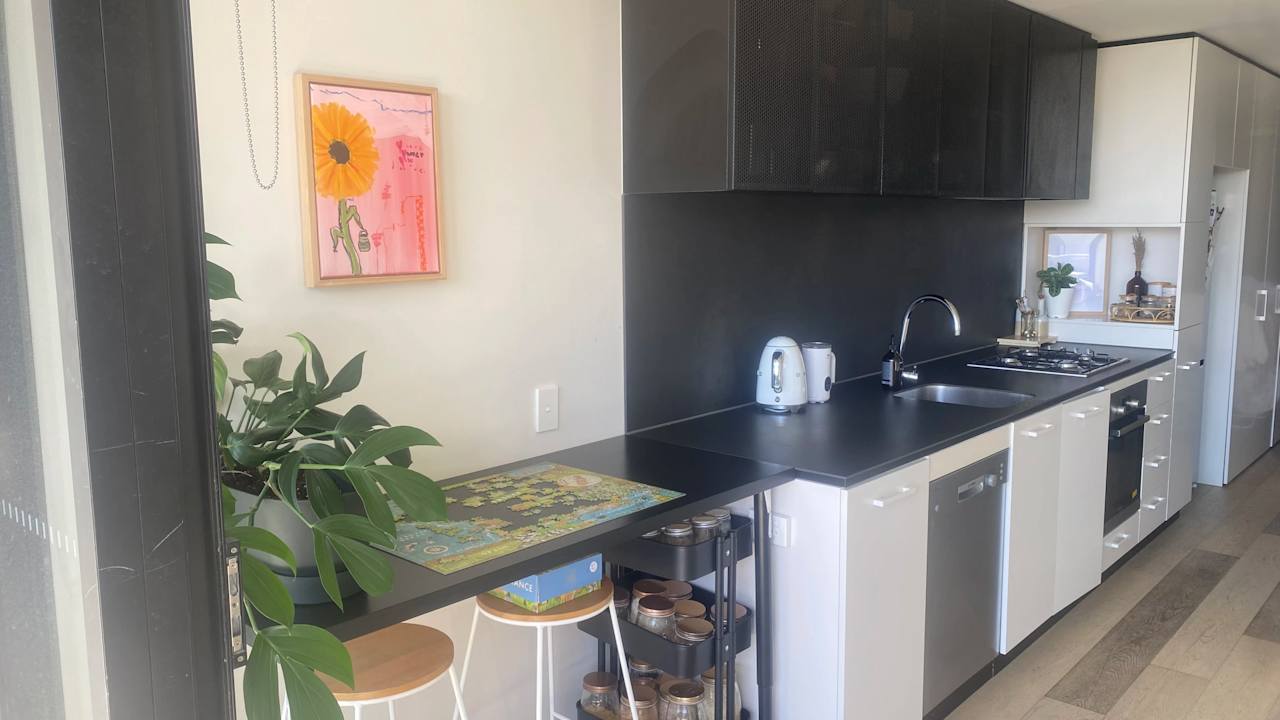 Whole property with 2 rooms for rent