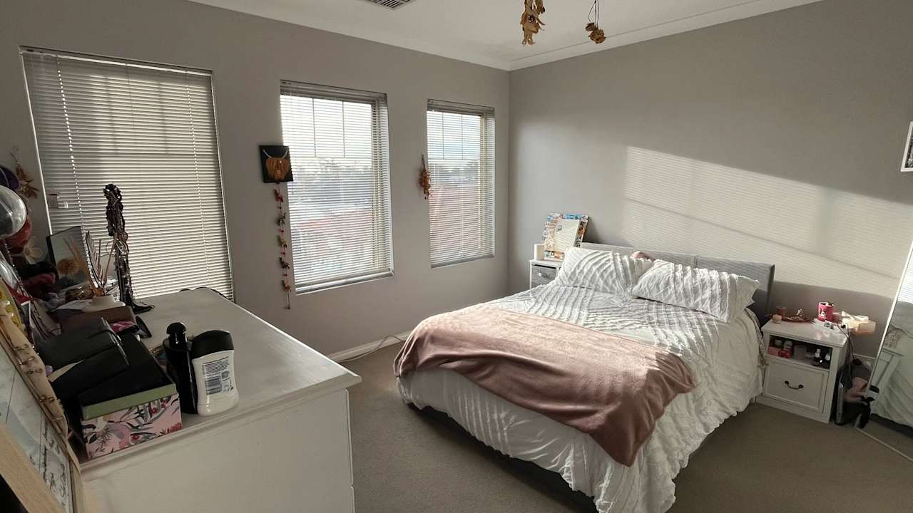Room with ensuite in a share house