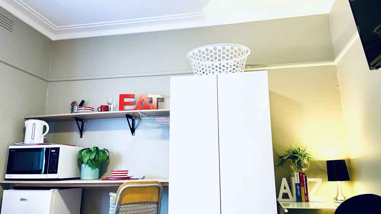 Furnished room in a share house