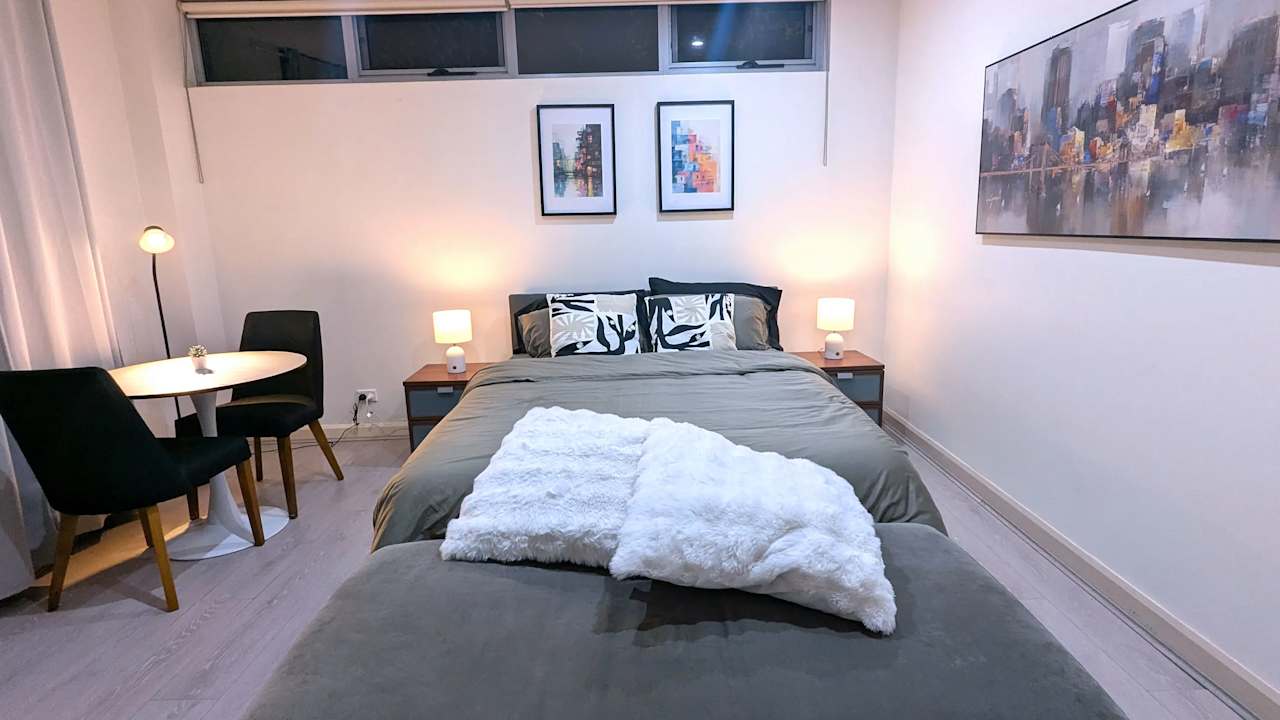 Furnished room with own bathroom