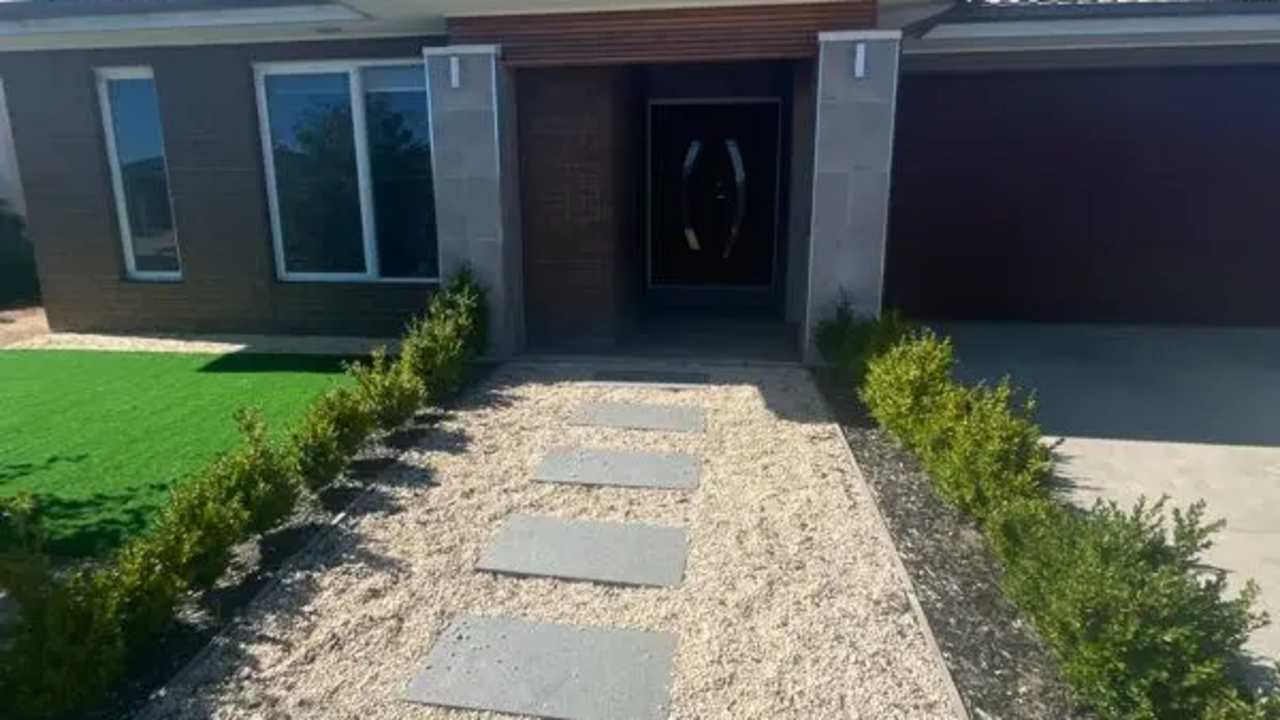 Furnished room with ensuite in a share house