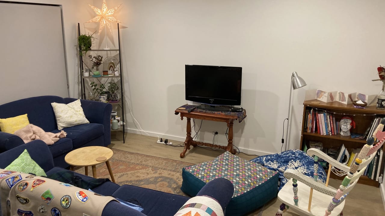 Unfurnished room in a share house
