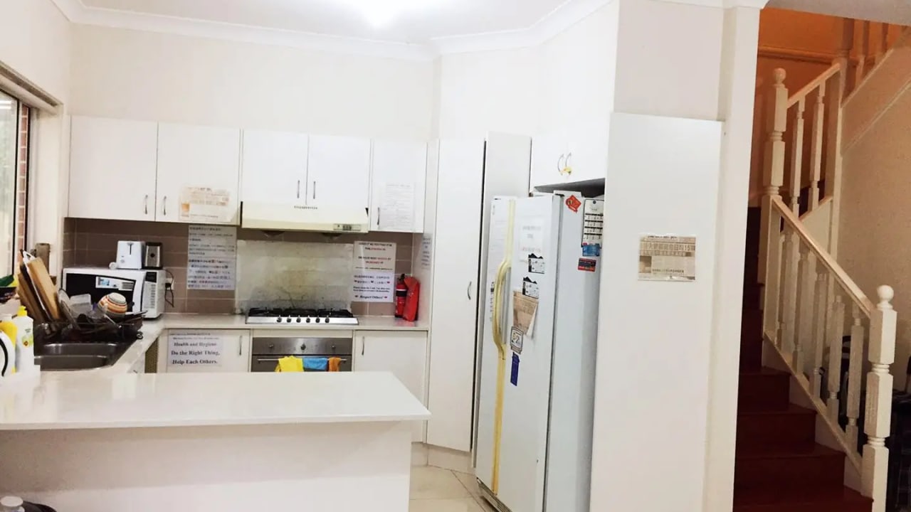 Furnished room in a share house
