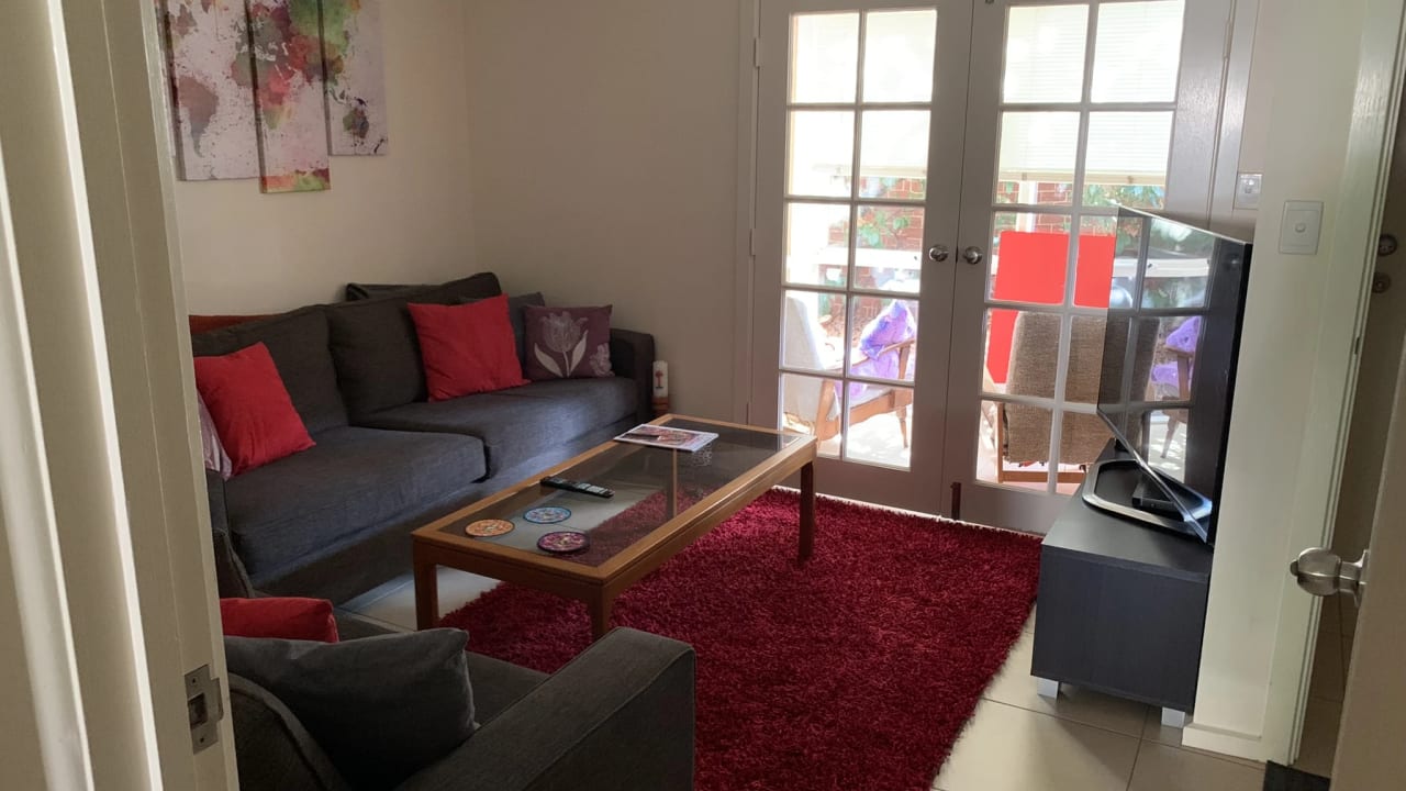 Room in a share house