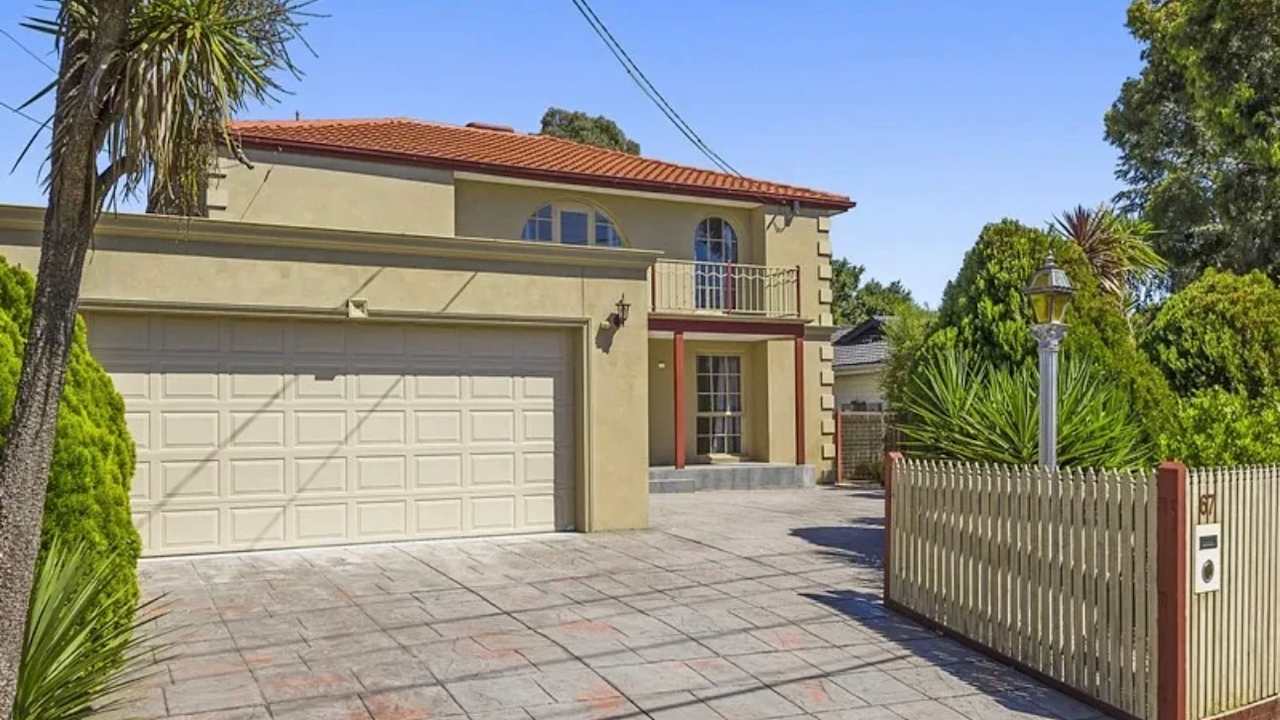 Unfurnished room in a share house