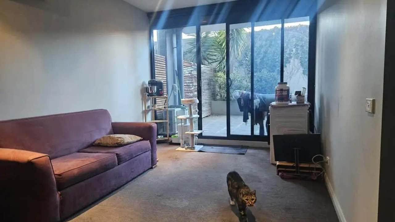 Furnished room in a flatshare