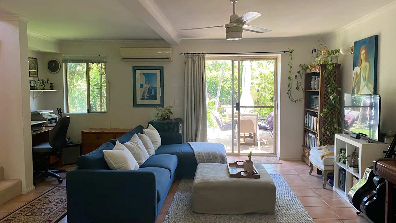 Furnished room with ensuite in a share house