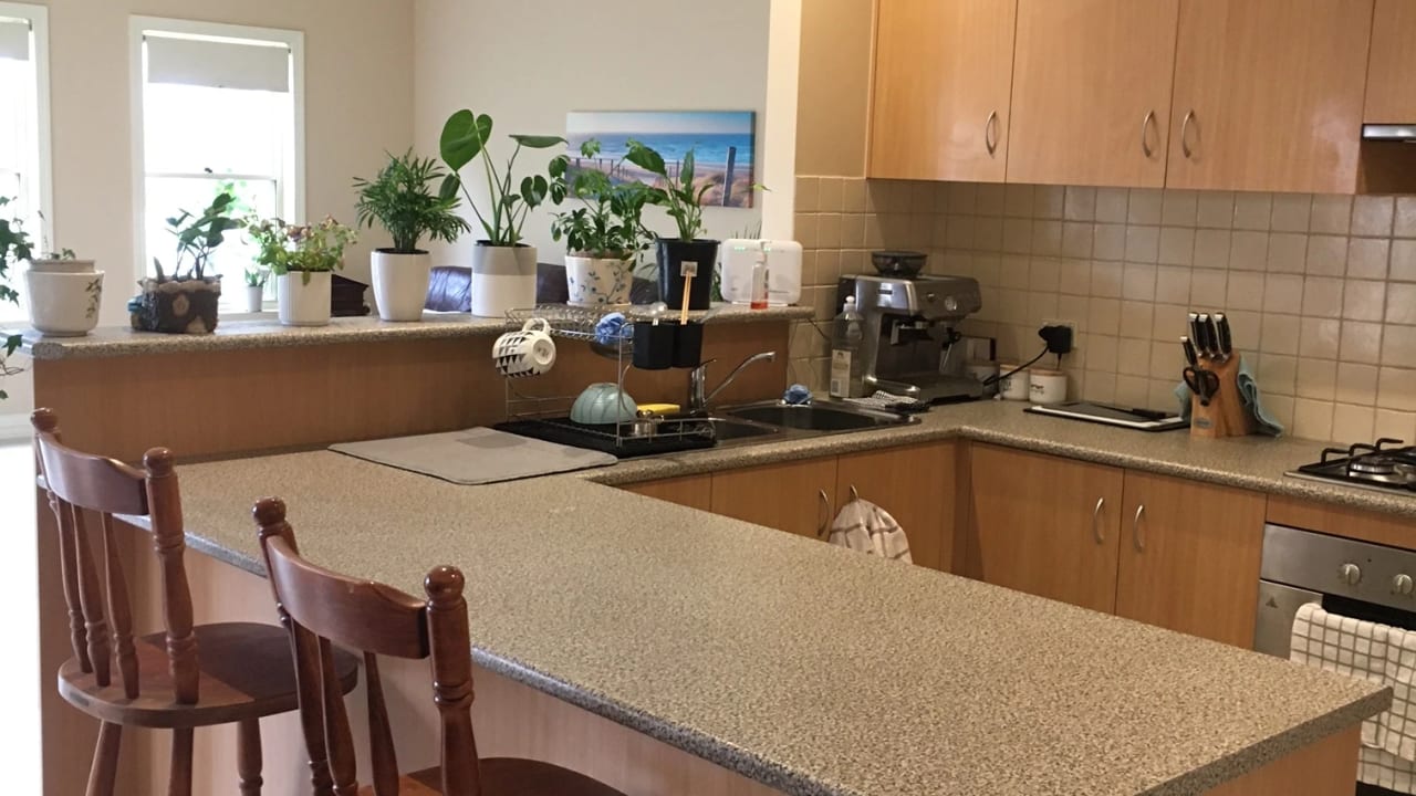 Furnished room in a share house