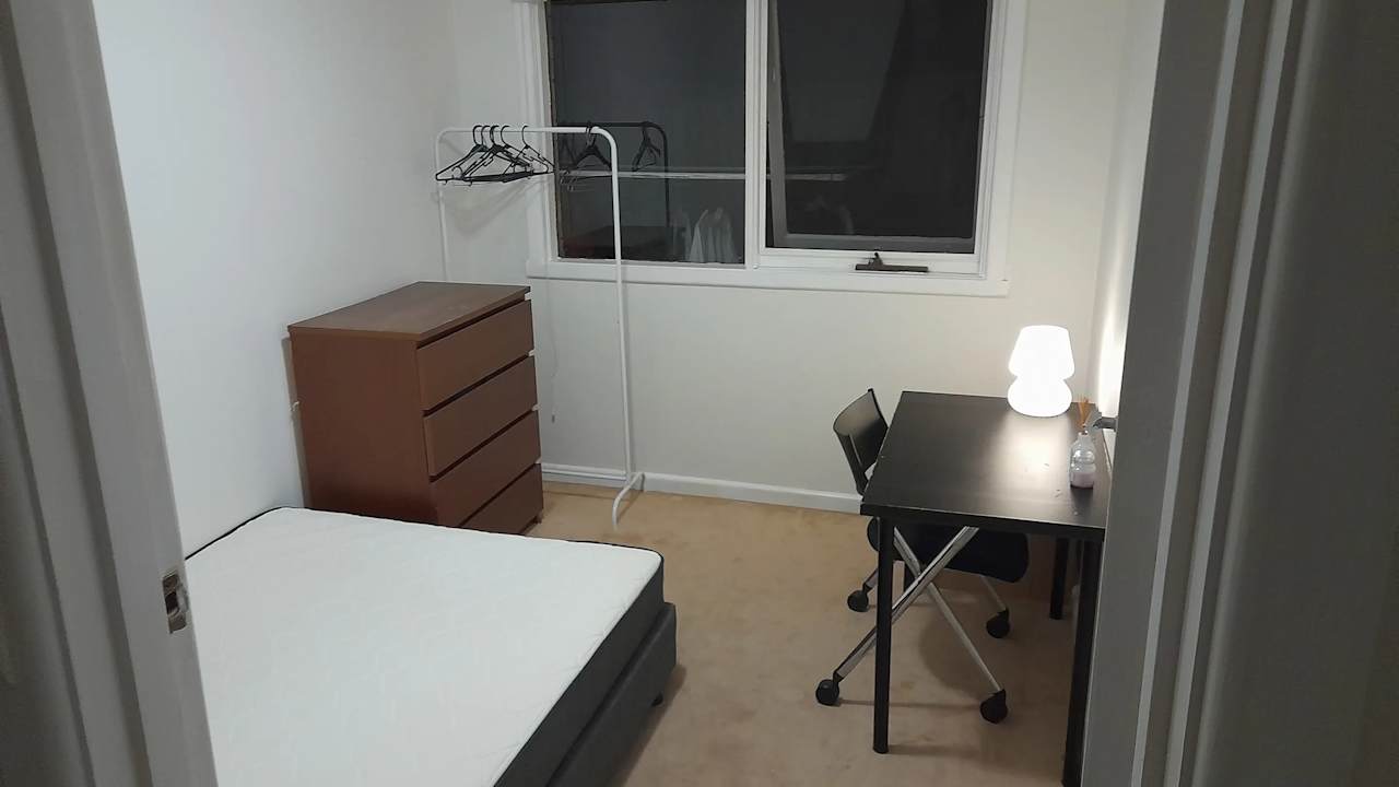 Furnished room in a share house