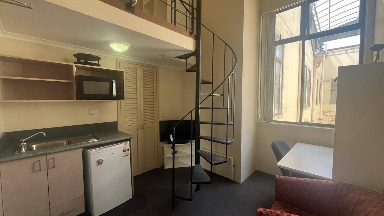 Furnished room studio flat for rent