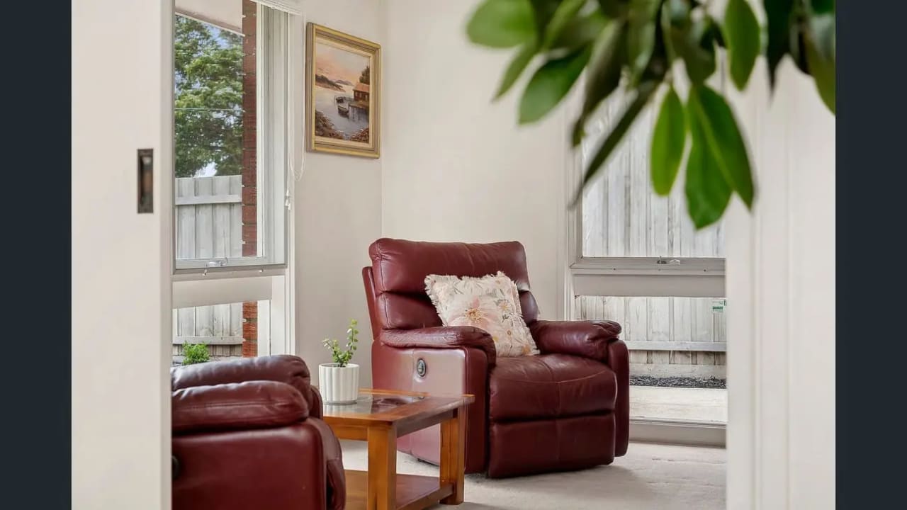 Unfurnished room in a share house