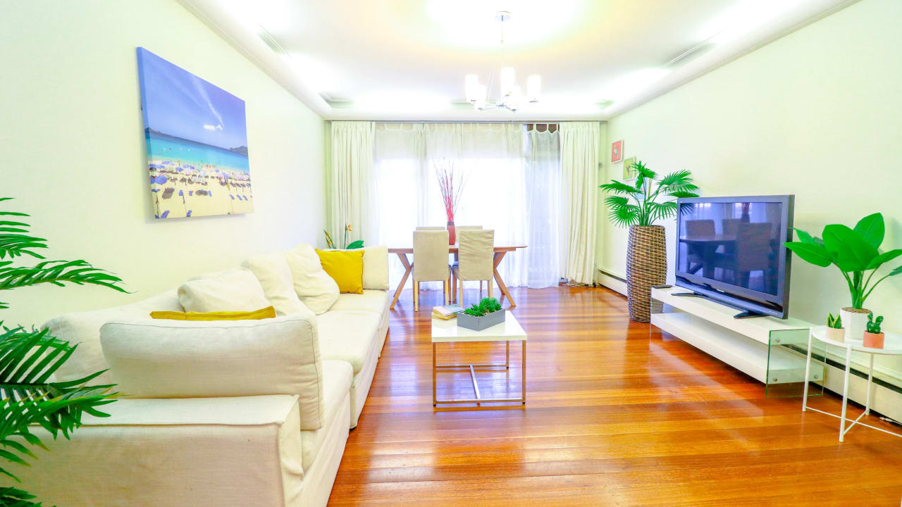 Whole property with 3 rooms for rent