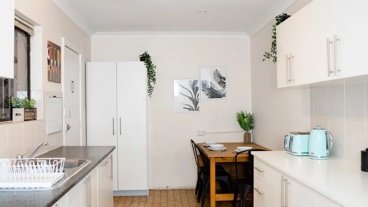 Furnished room in a share house