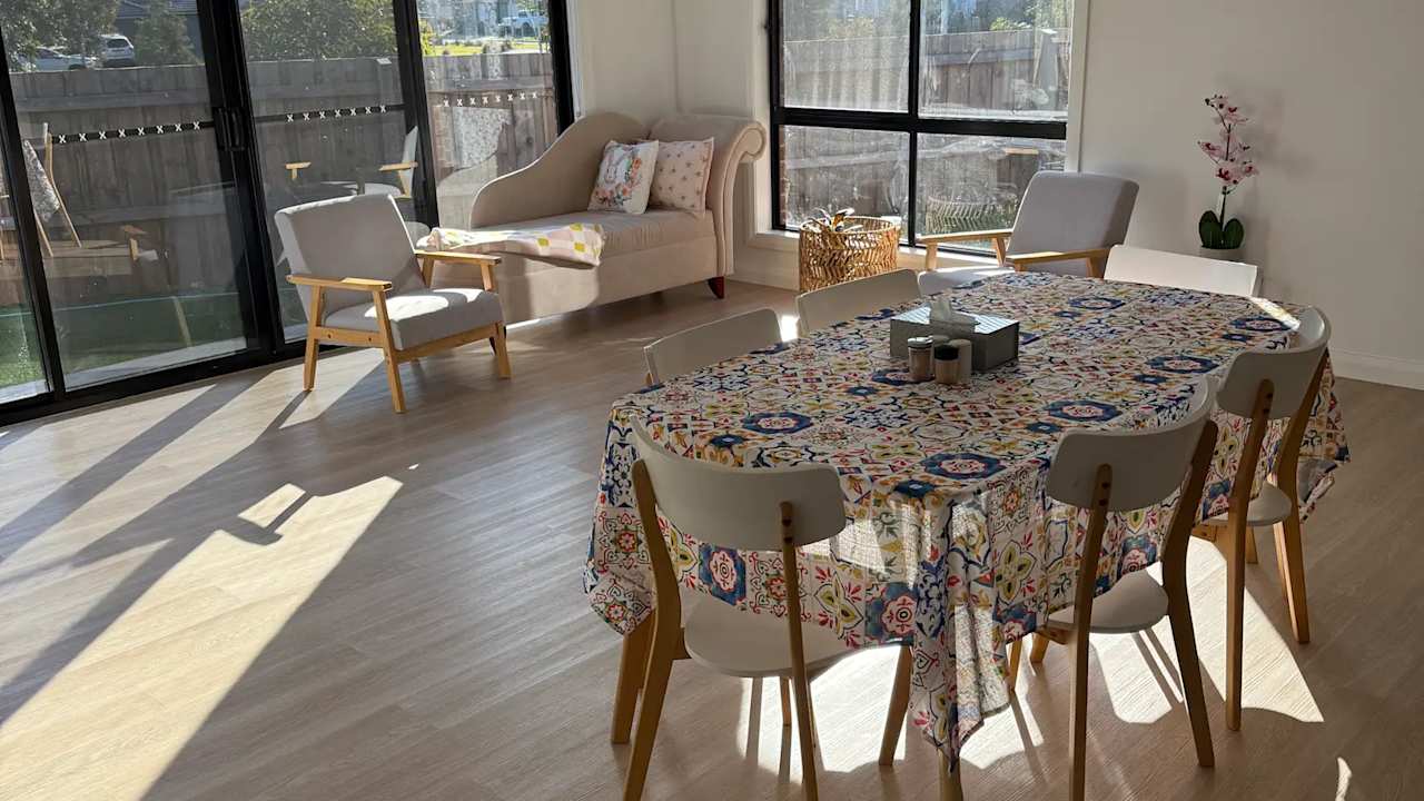 Room in a share house