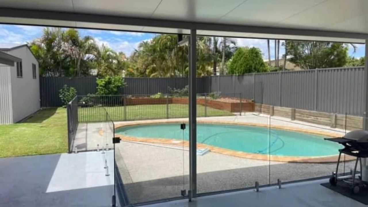 Unfurnished room with own bathroom