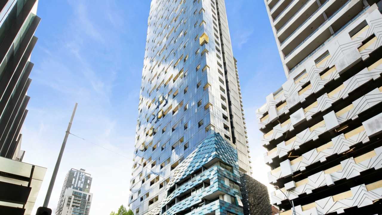 Whole property with 2 rooms for rent