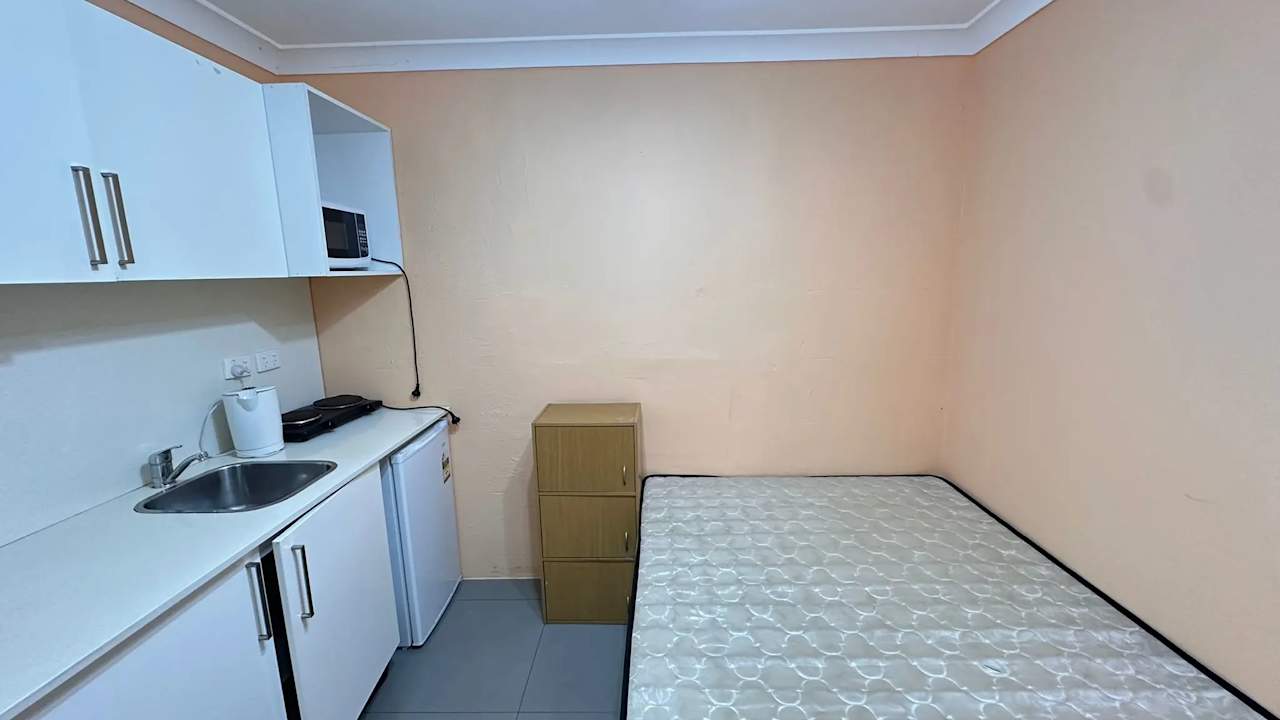 Furnished room with own bathroom