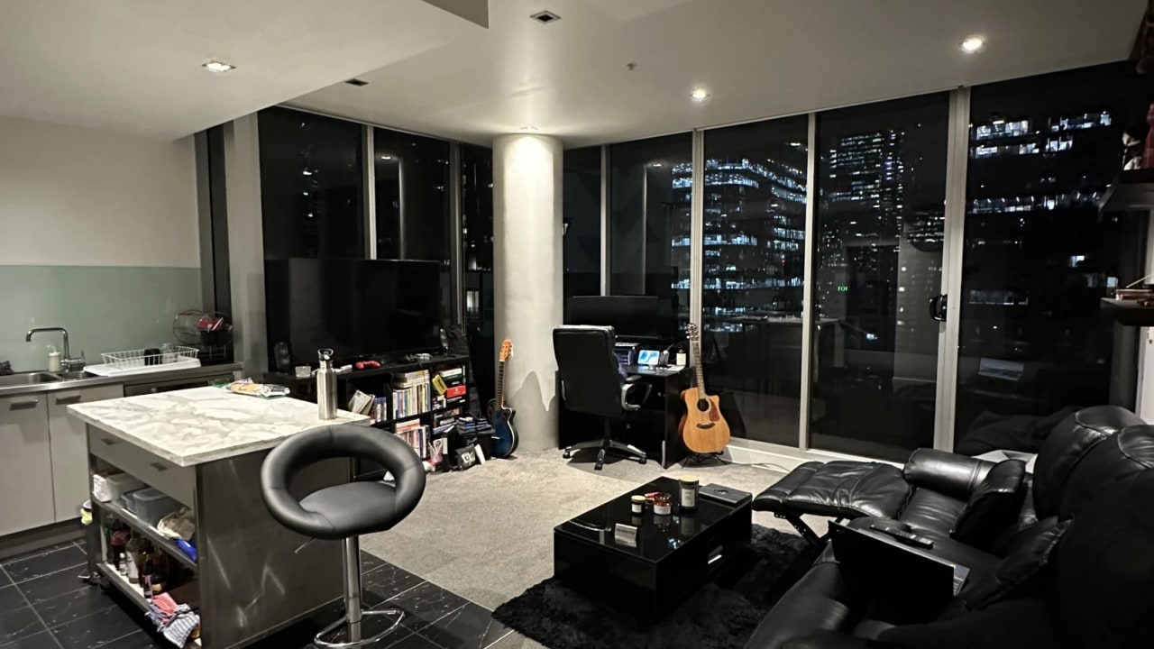 Furnished room with own bathroom