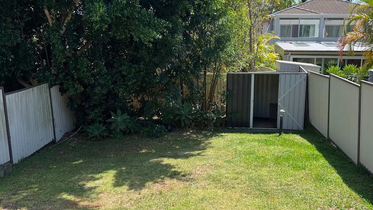 Room in a share house