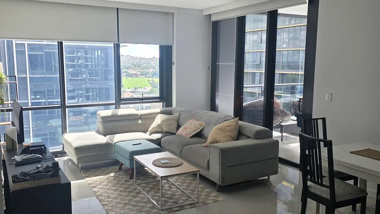 Unfurnished room with own bathroom