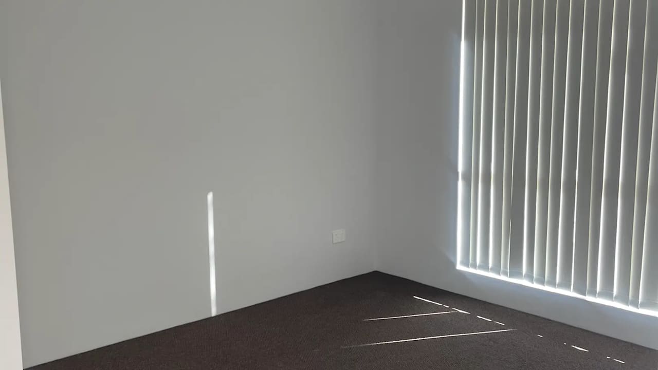 Unfurnished room in a share house