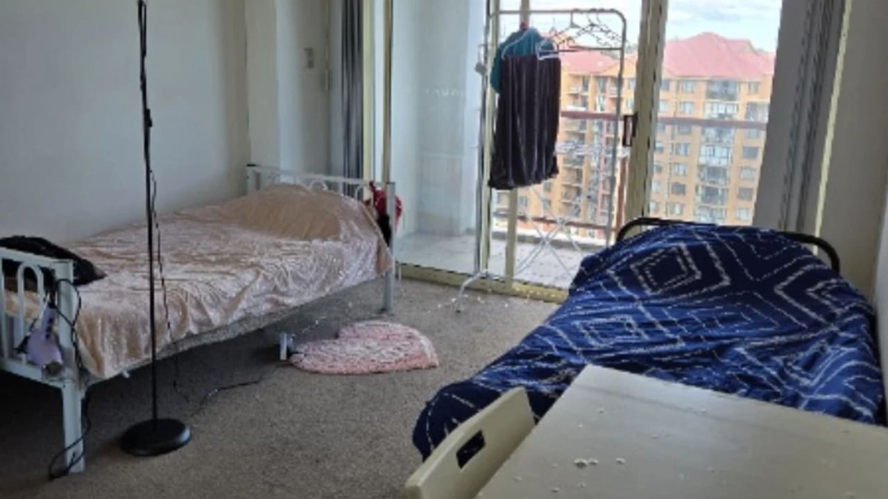 Furnished room in a flatshare