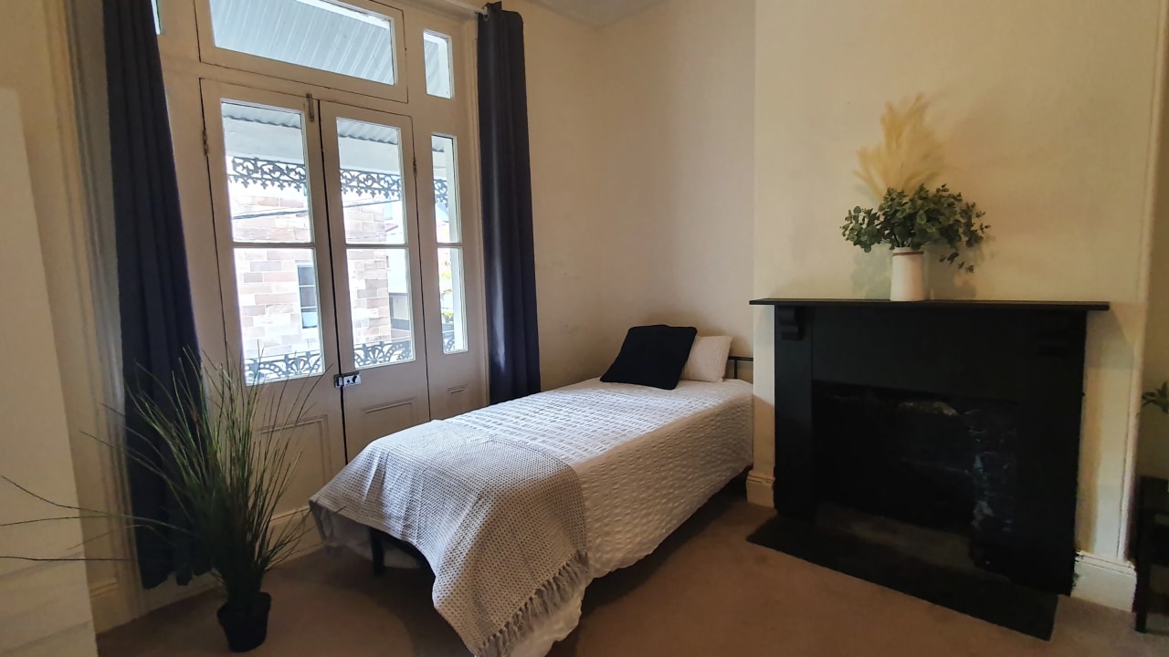 Furnished room in a share house