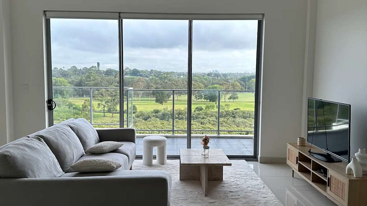 Furnished room in a flatshare