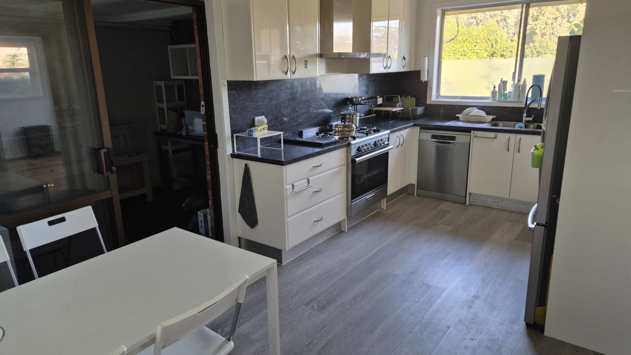 Furnished room with own bathroom