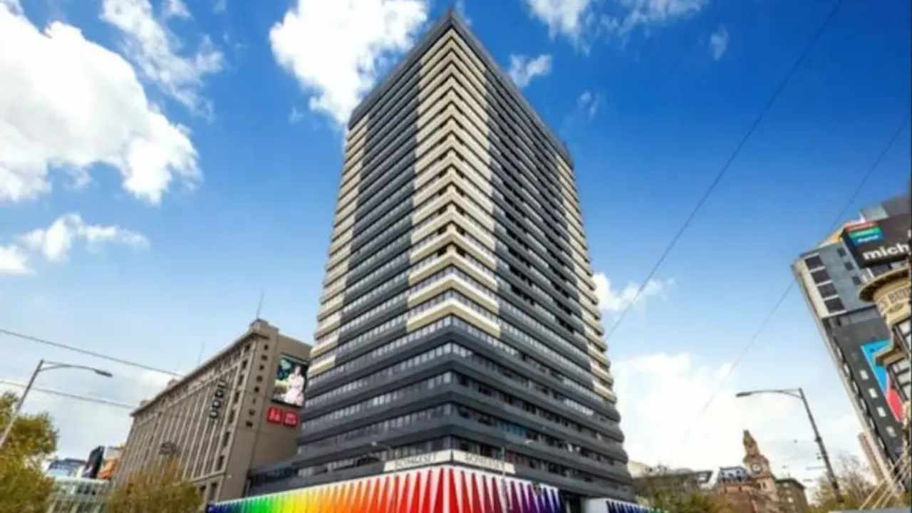 Whole property with 2 rooms for rent