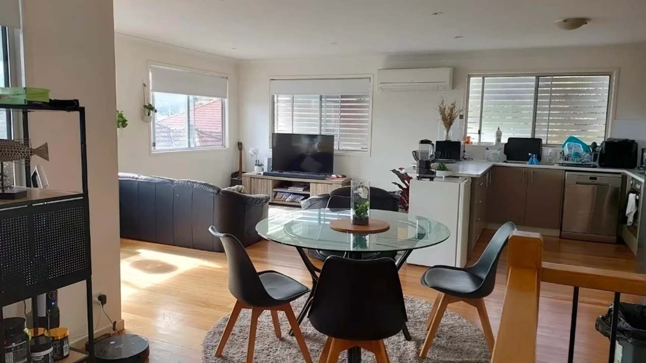 Furnished room with ensuite in a share house