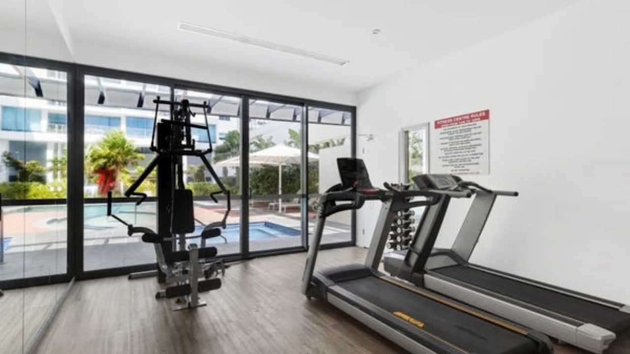 Whole property with 2 rooms for rent