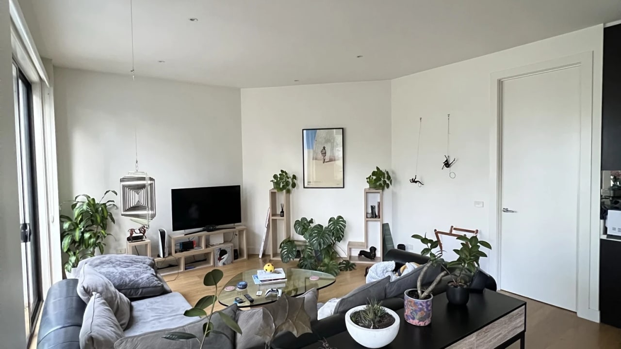 Unfurnished room in a share house