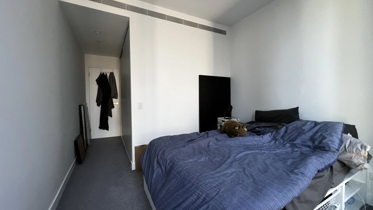 Furnished room with own bathroom