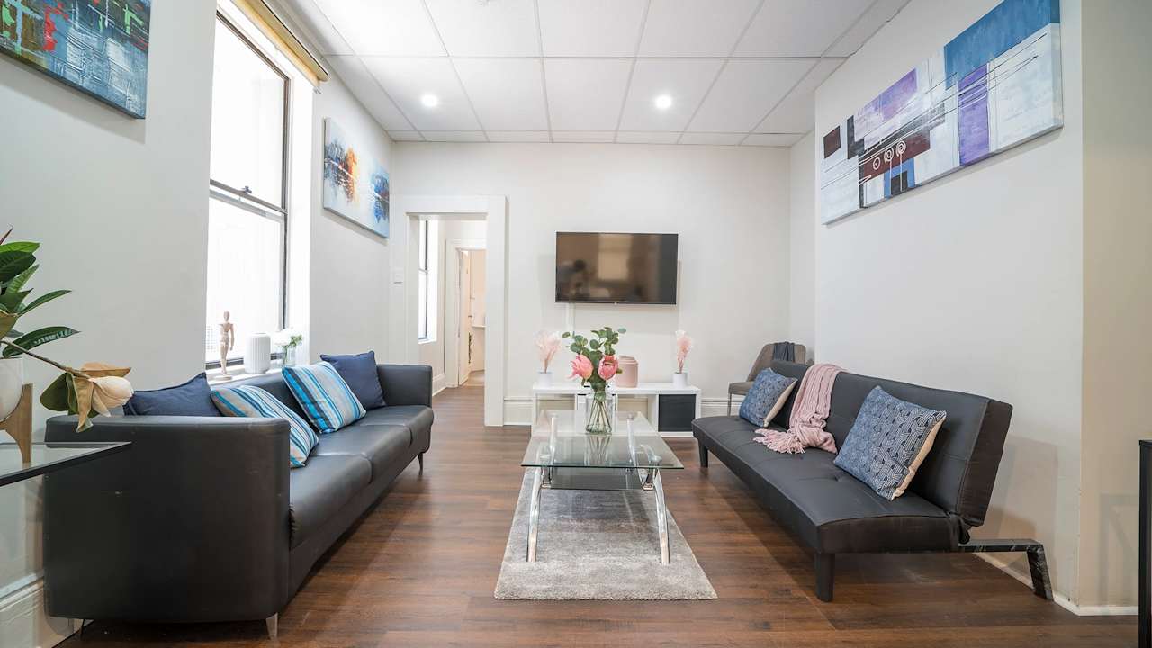 Furnished room in a share house