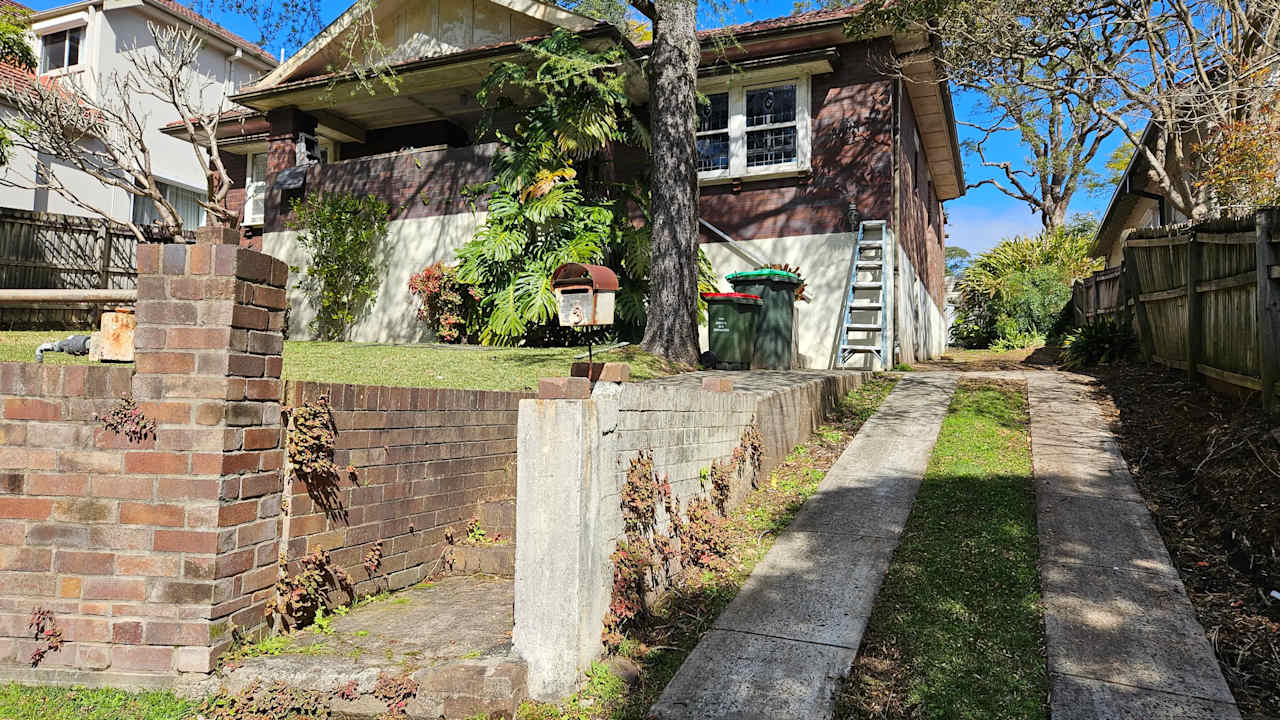 Whole property with 3 rooms for rent