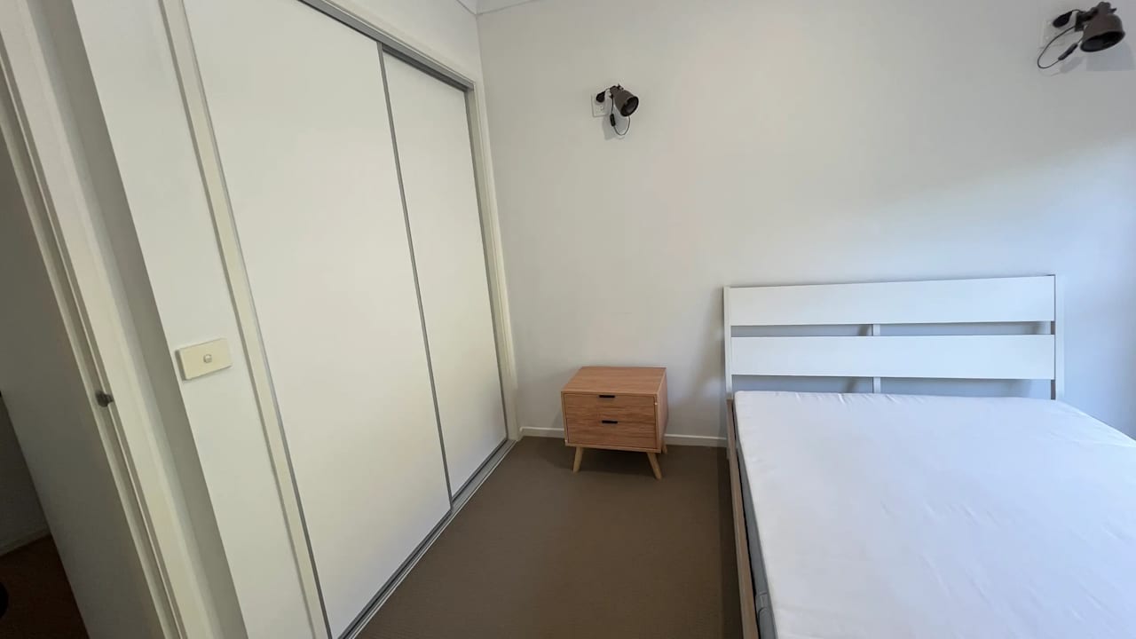 Furnished room with own bathroom