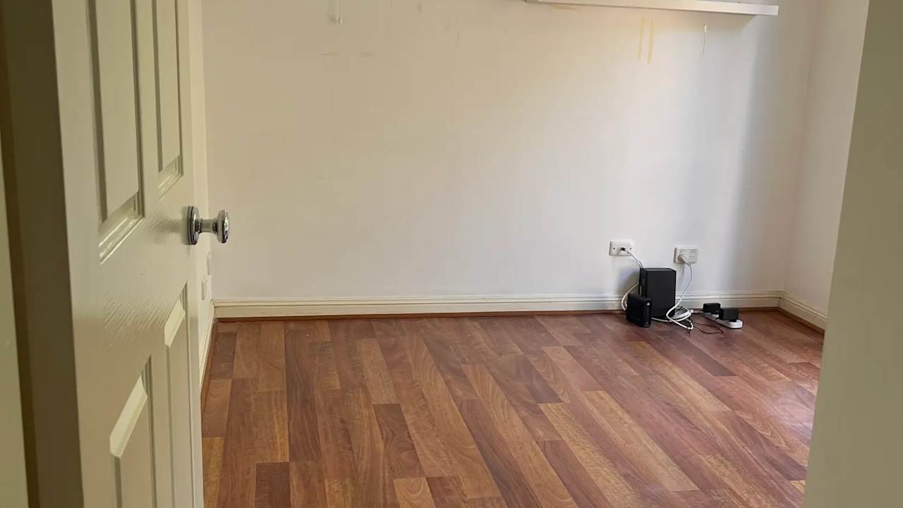 Unfurnished room in a share house