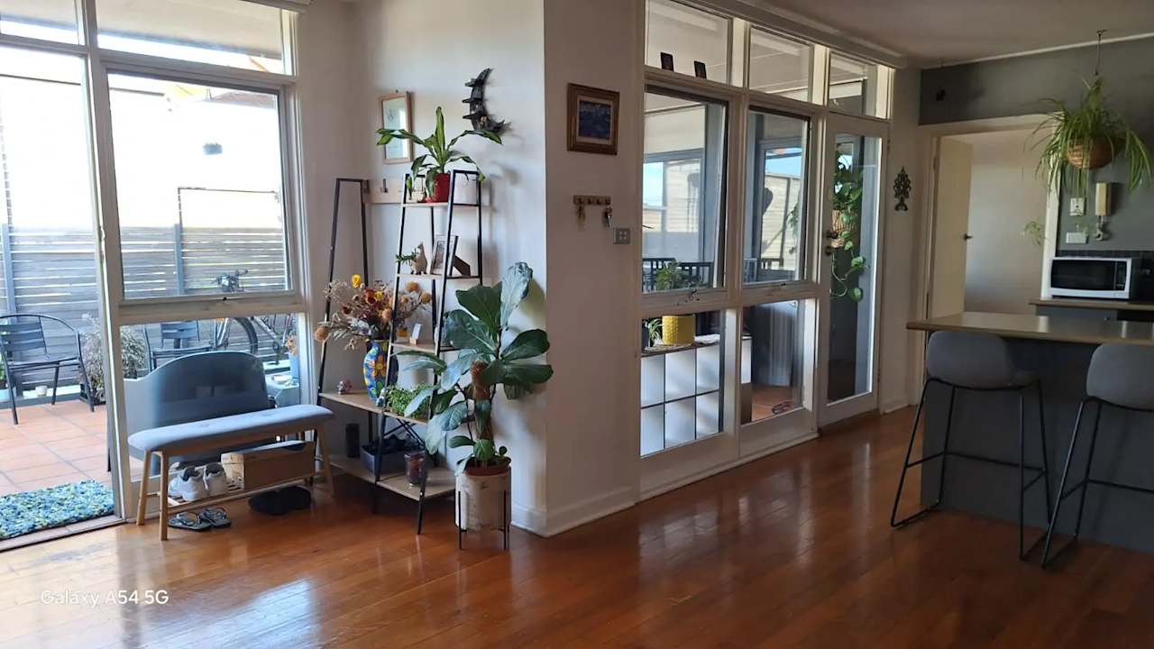 Unfurnished room in a share house