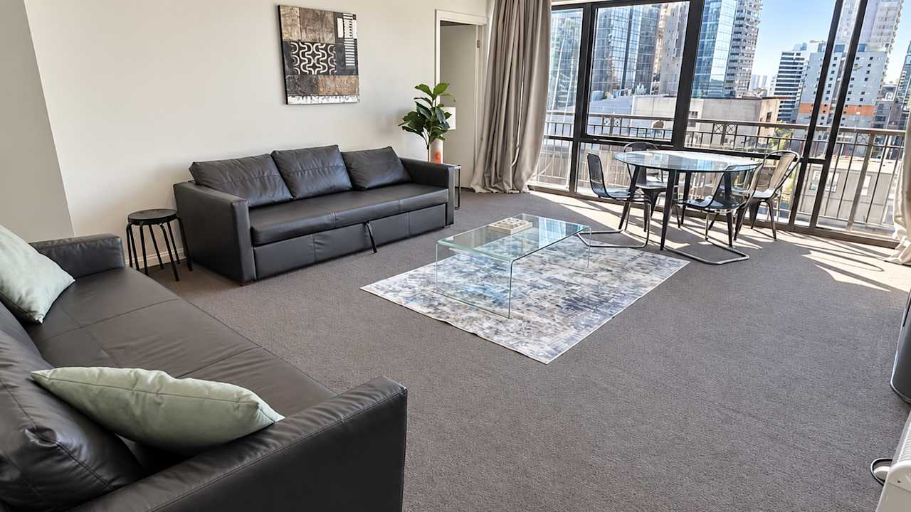 Whole property with 2 rooms for rent