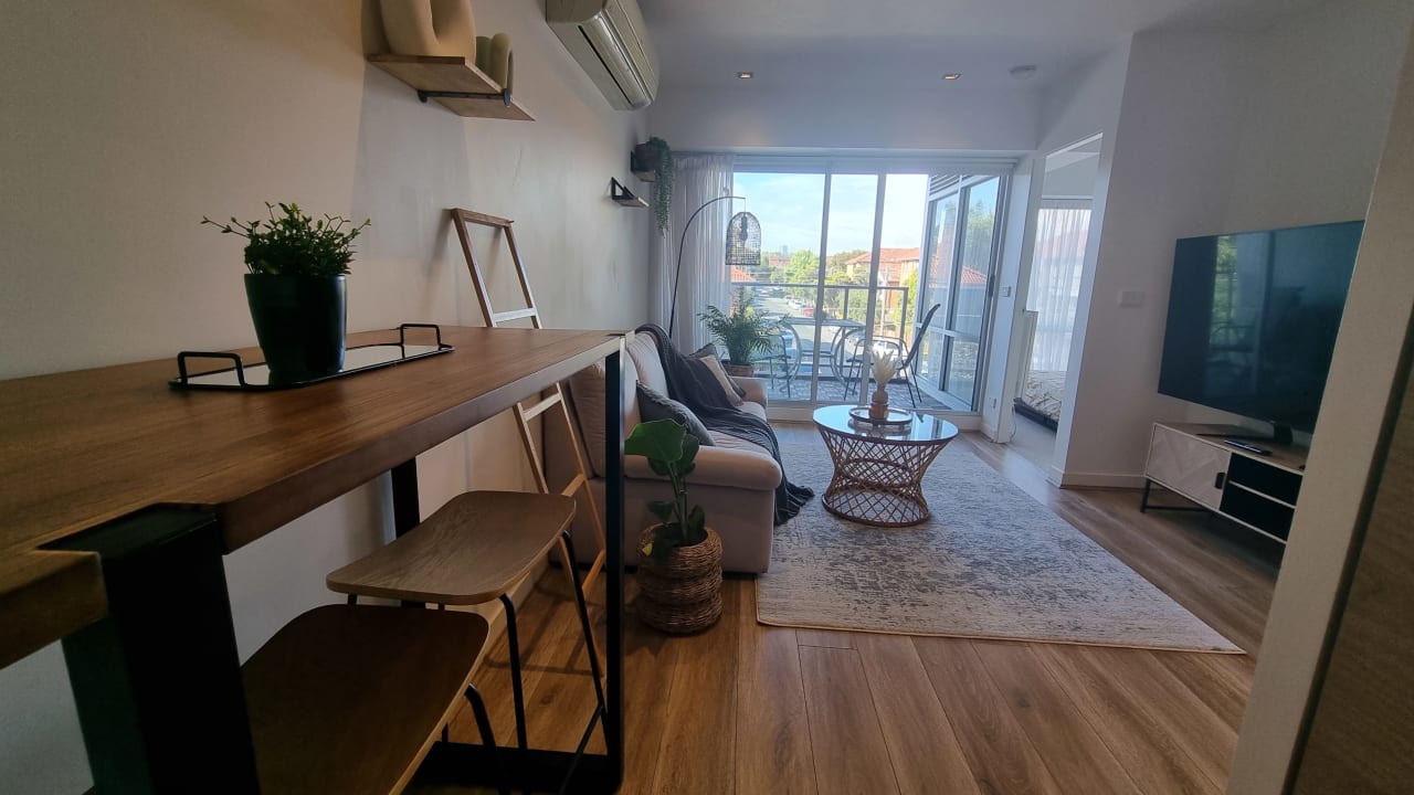Furnished room with own bathroom