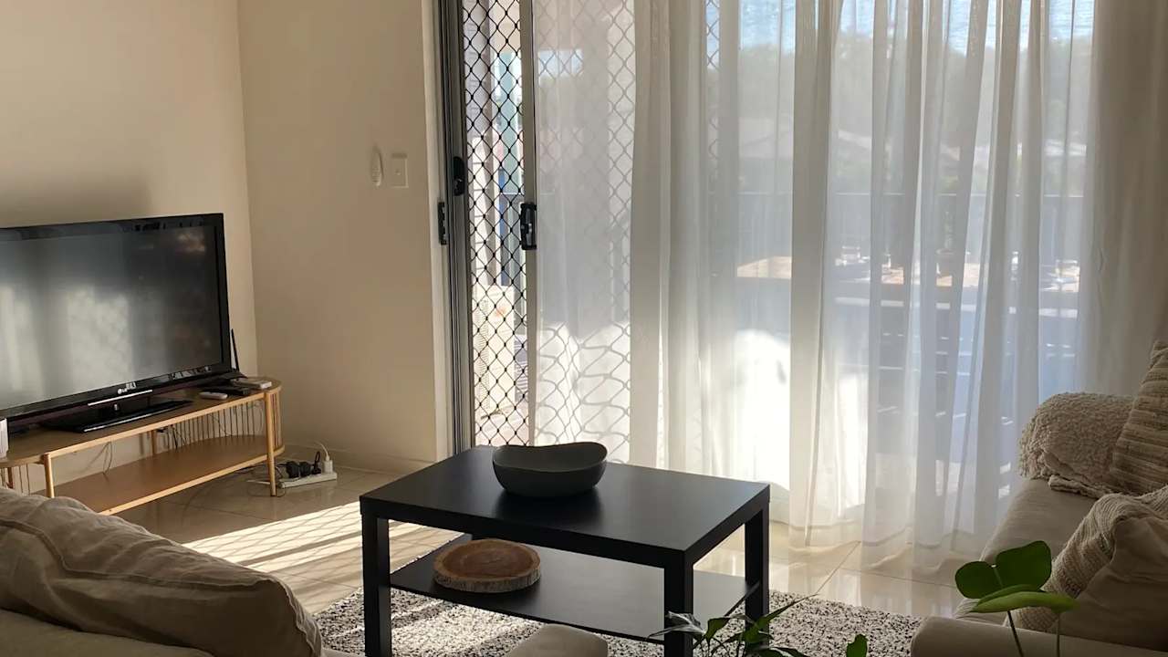 Furnished room with own bathroom