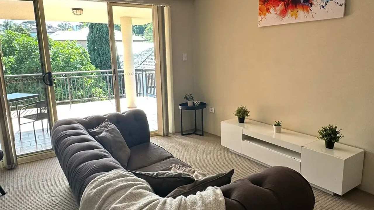 Whole property with 2 rooms for rent