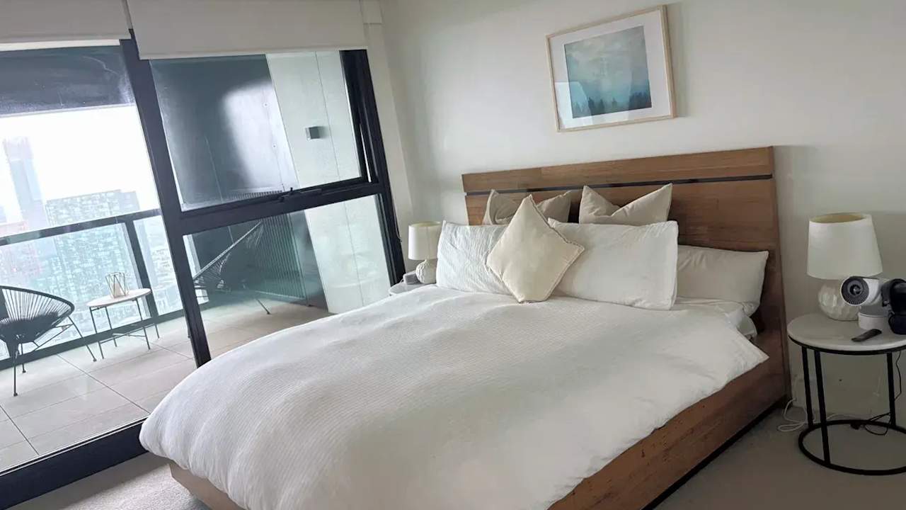 Furnished room with own bathroom